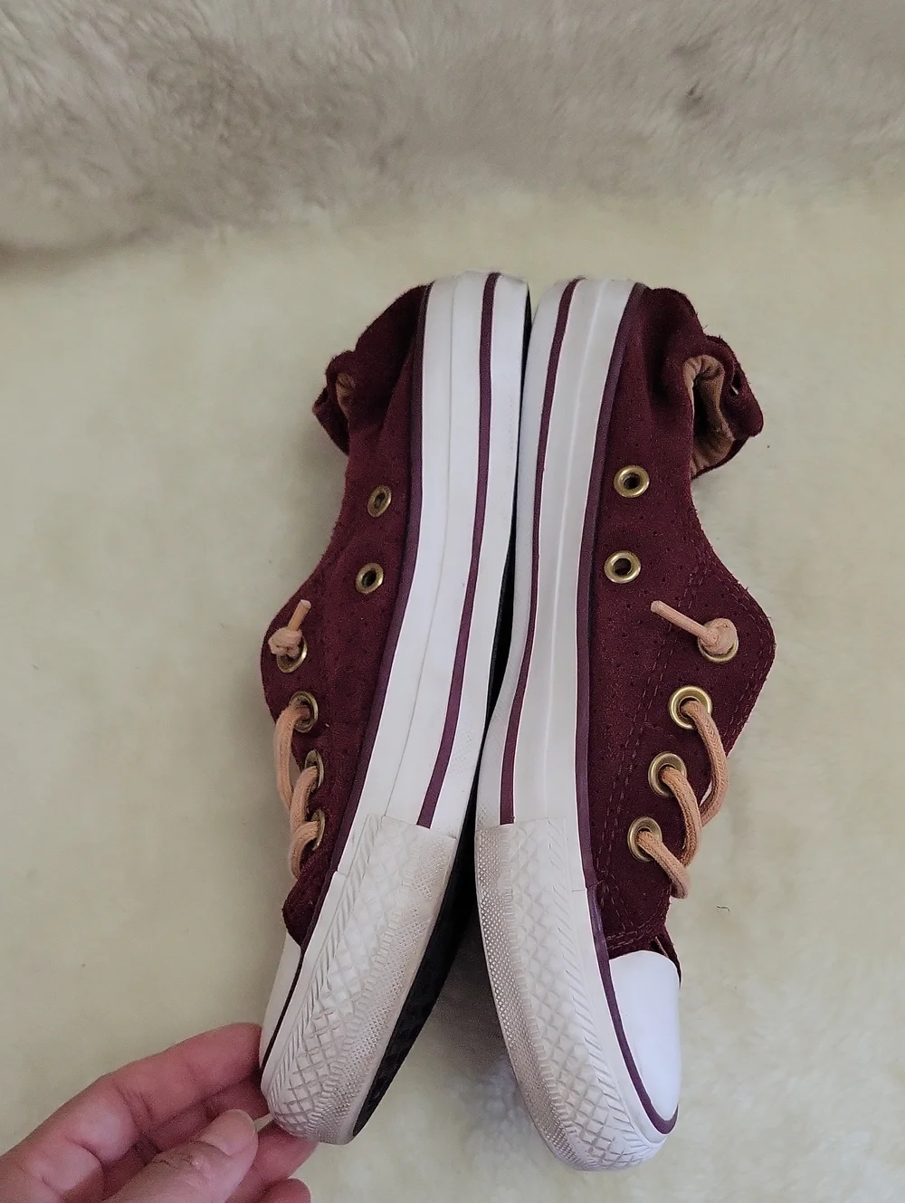 CONVERSE Suede Leather All Star Sneakers Gem. Size 6